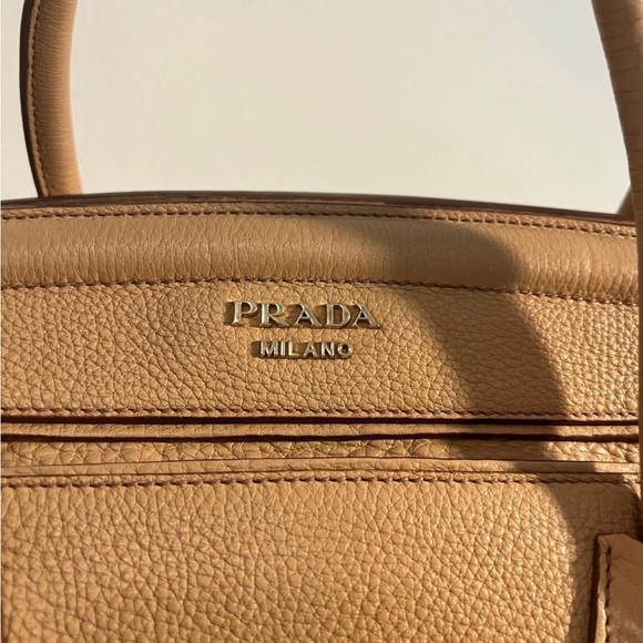 Authentic Prada Beige Leather Shoulder Bag w/certification paperwork - Picture 4 of 15